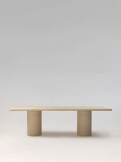 Table à manger NINŌ MORTEX béton ciré pieds cylindriques — PLATŌ
