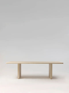 NINŌ Table à manger, détail de la finition — PLATŌ