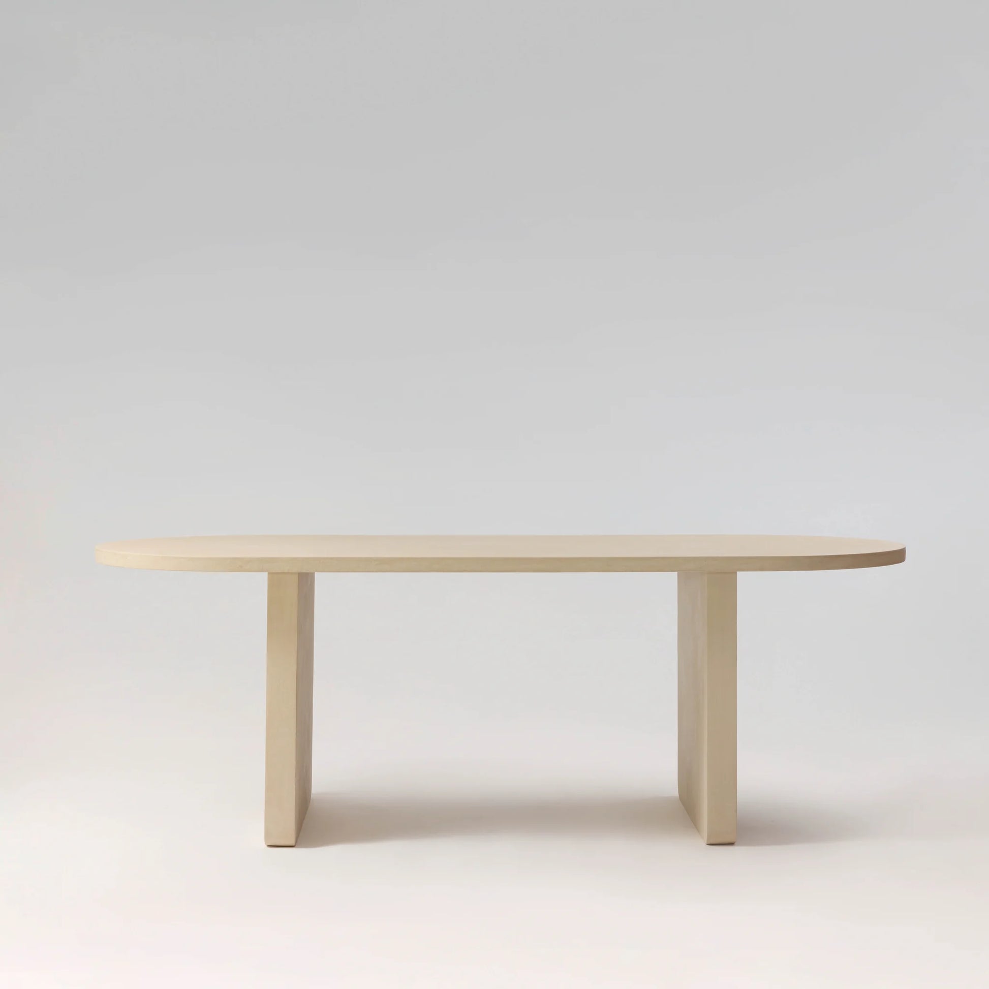 NAŌ Table à manger, béton ciré MORTEX — PLATŌ