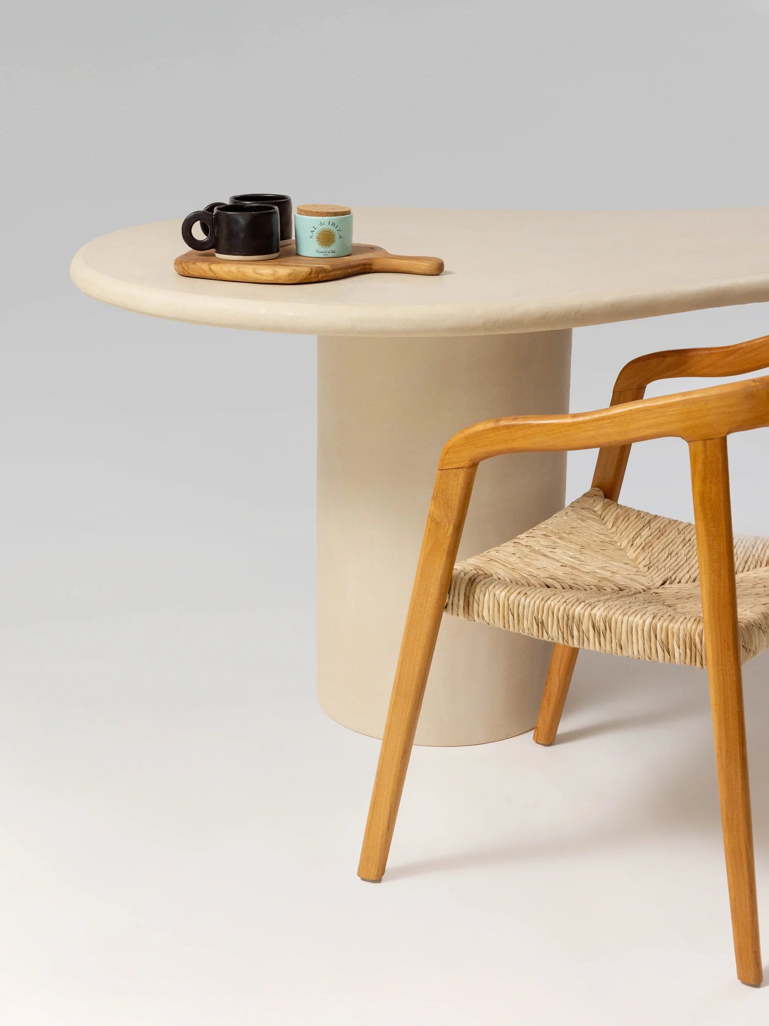 JACŌ Table à manger, détail du plateau — PLATŌ